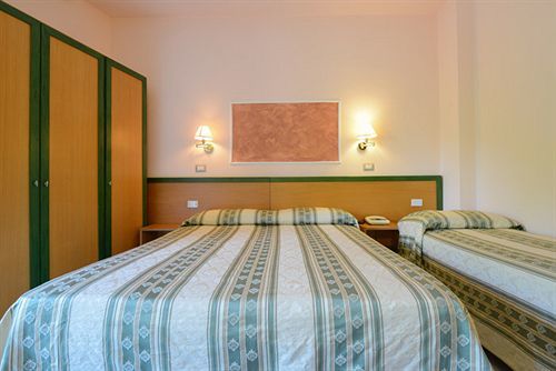 Hotel La Pergola Santa Maria di Castellabate Buitenkant foto