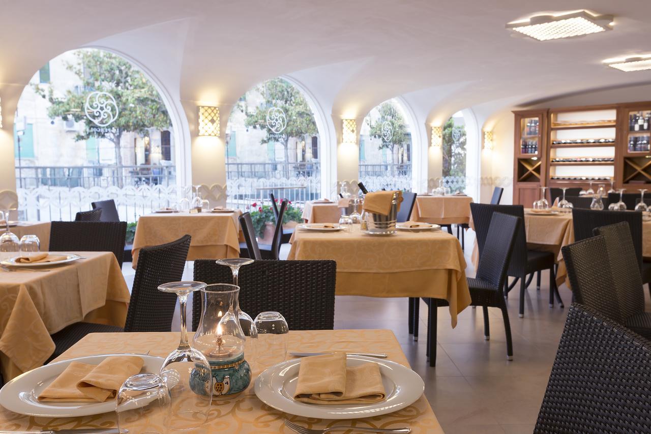 Hotel La Pergola Santa Maria di Castellabate Buitenkant foto