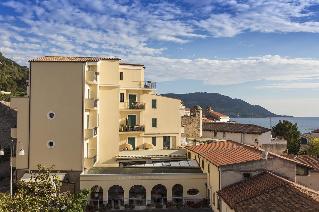 Hotel La Pergola Santa Maria di Castellabate Buitenkant foto